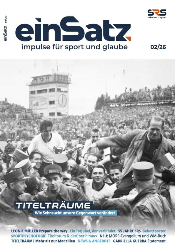 Historisches Foto von Sportlern und Zuschauern bei SRS Einsatz.